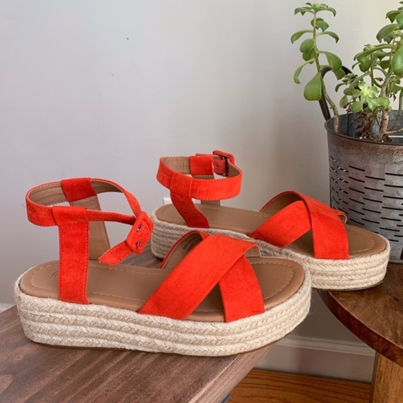 Urban Outfitters Coral Espadrille sandals - Picture 2 of 5
